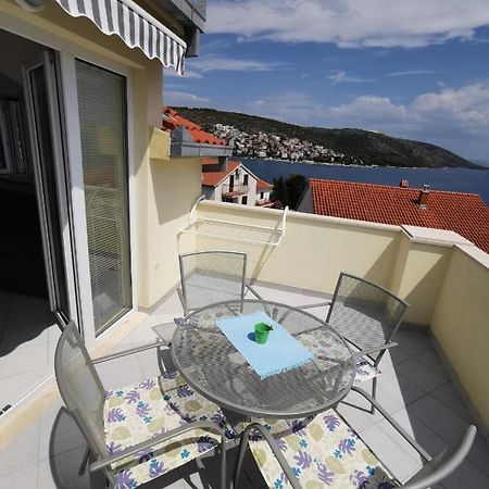Apartments Vito Trogir Exteriör bild