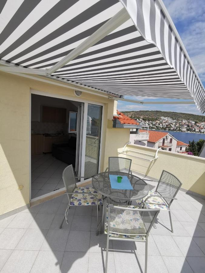 Apartments Vito Trogir Exteriör bild