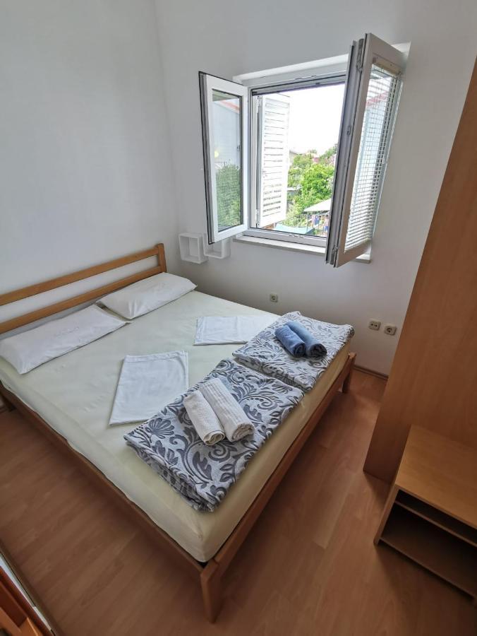 Apartments Vito Trogir Exteriör bild