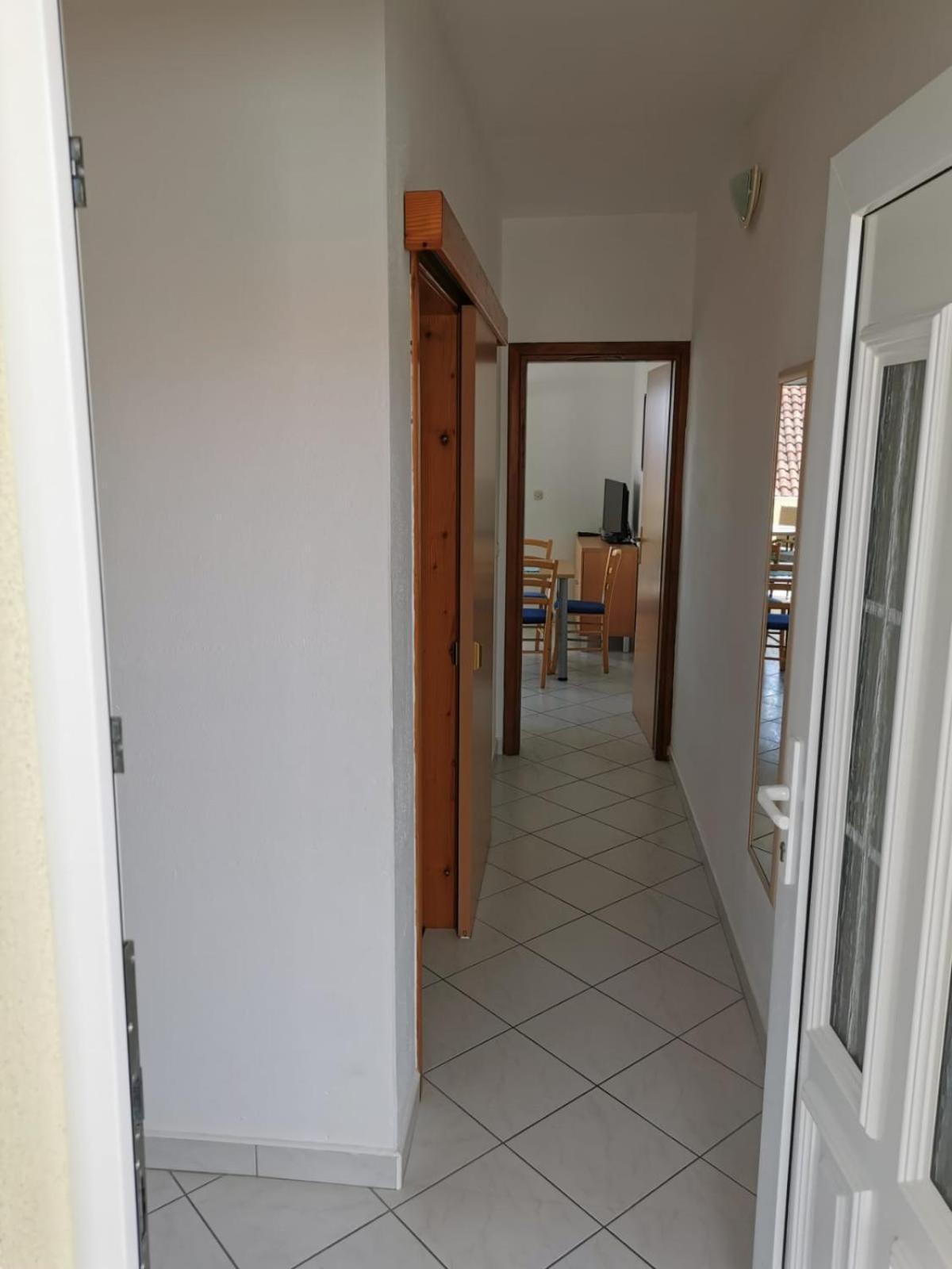 Apartments Vito Trogir Rum bild