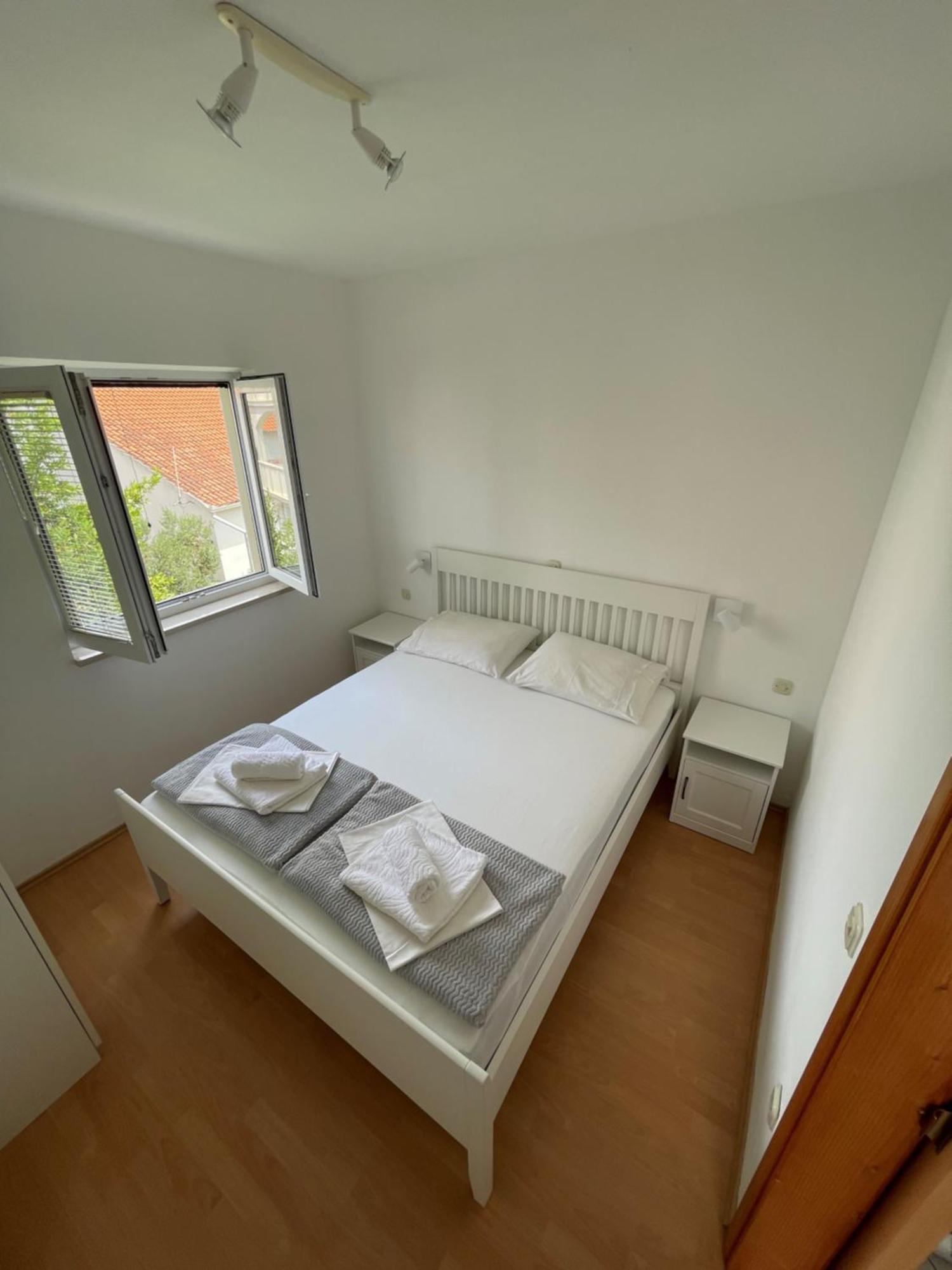 Apartments Vito Trogir Rum bild