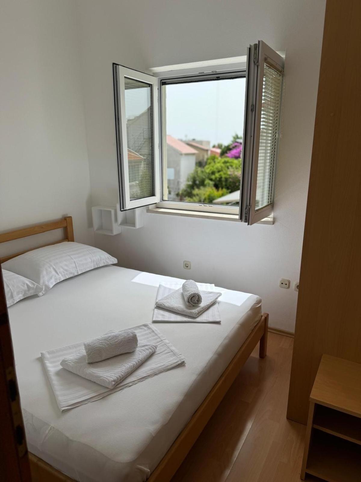 Apartments Vito Trogir Exteriör bild