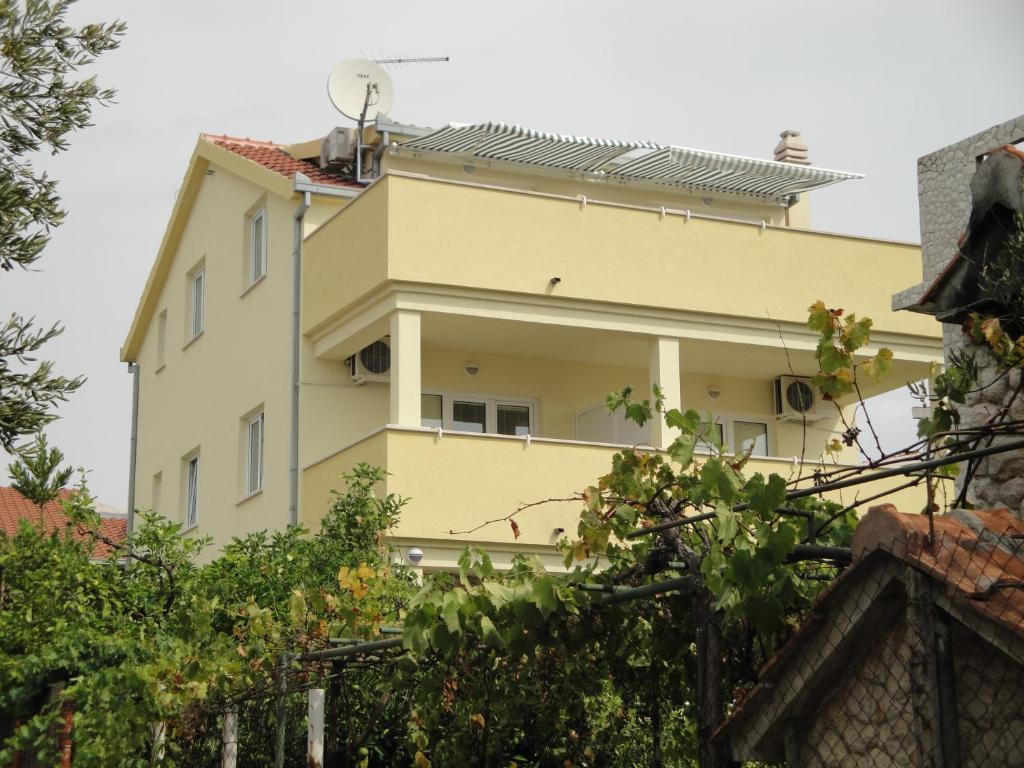 Apartments Vito Trogir Exteriör bild